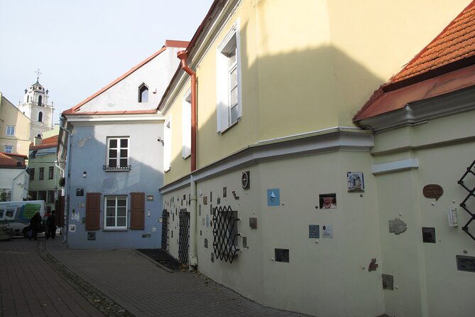 discover-the-main-sights-and-hidden-gems-in-vilnius-old-town