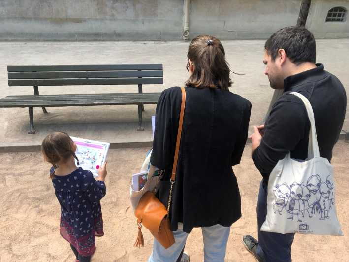 discover-the-marais-an-outdoor-detective-adventure