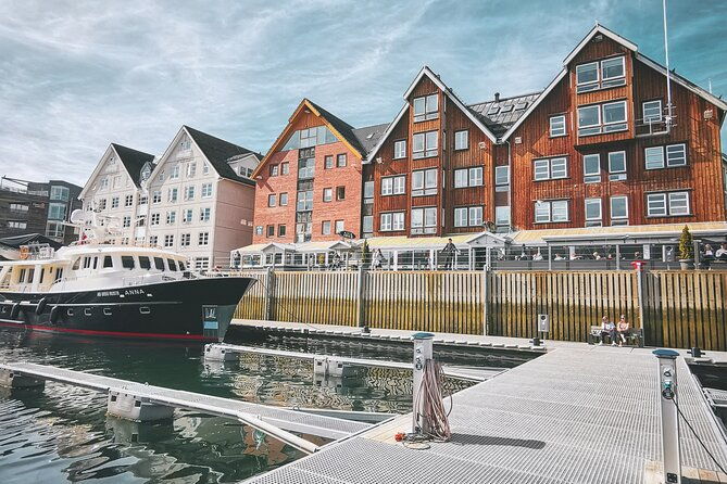 discover-the-most-photogenic-spots-of-tromso-with-a-local