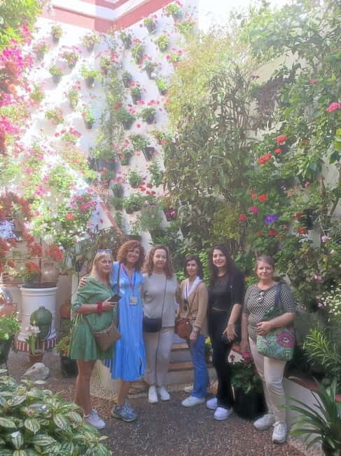 Discover the Patios of Cordoba: A Treasure of Color and Tradition. - An Introduction to Córdoba’s Hidden Gem: The Patios