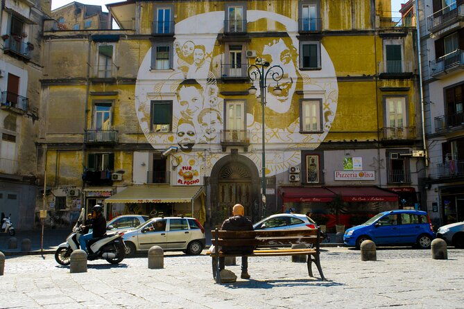 discover-the-rione-sanita-with-insolitaguida