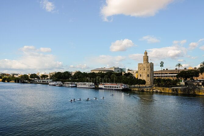 discover-the-river-and-the-secrets-of-triana-quarter-in-seville