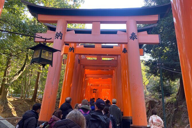 Discover the Secrets of Fushimi Inari and Gion with a Local Guide - Exploring Kyoto’s Top Sights with a Local Touch