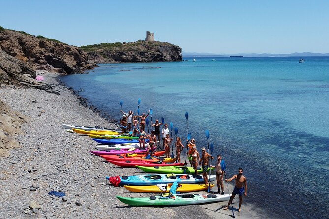 discover-the-secrets-of-the-island-of-santantioco-by-kayak-3