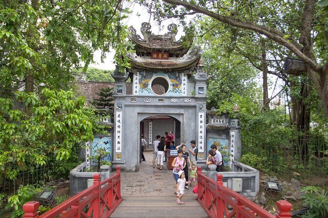 Discover The Ultimate Hanoi Layover Tour - The Sum Up