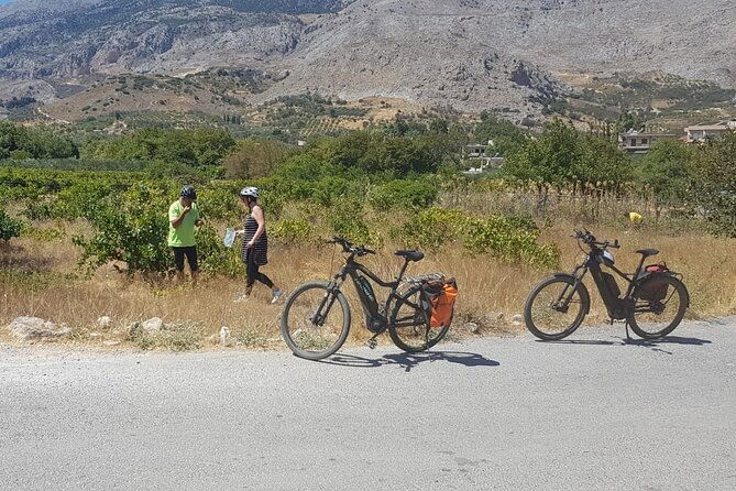 discover-the-unknown-side-of-crete-by-e-bike-2