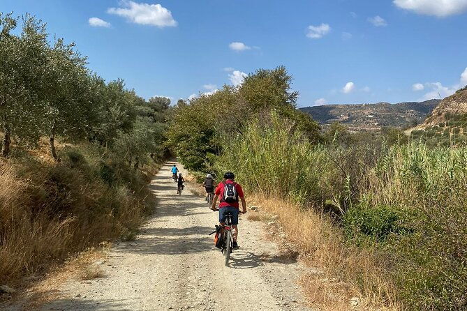 discover-the-unknown-side-of-crete-by-e-bike