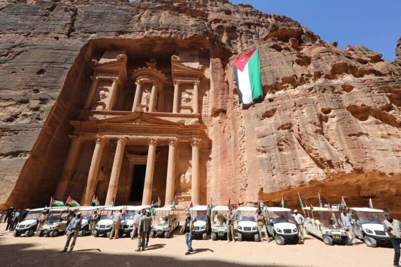 Discover the wonders of Jordan on a private day trip - FAQ