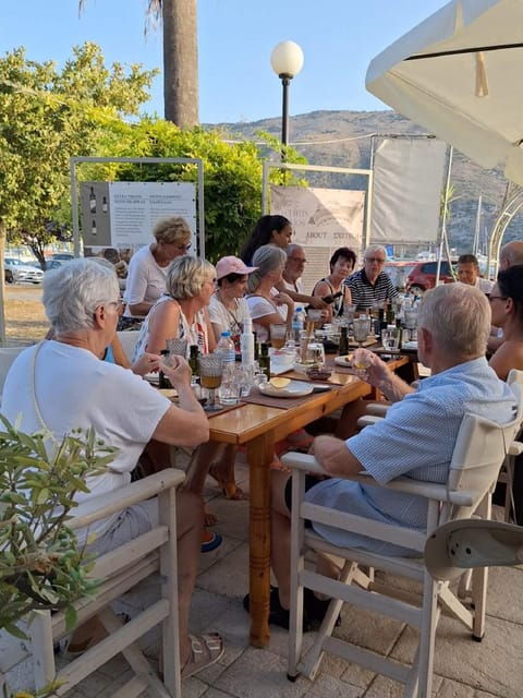 discover-the-world-of-extra-virgin-olive-oil