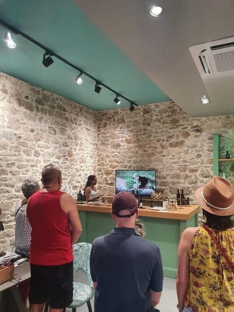 discover-the-world-of-extra-virgin-olive-oil