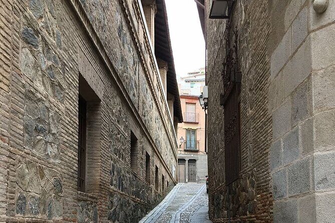 Discover Toledo: Private Tour from Madrid with Guide and Driver - The Experience Breakdown: What Makes This Tour Stand Out