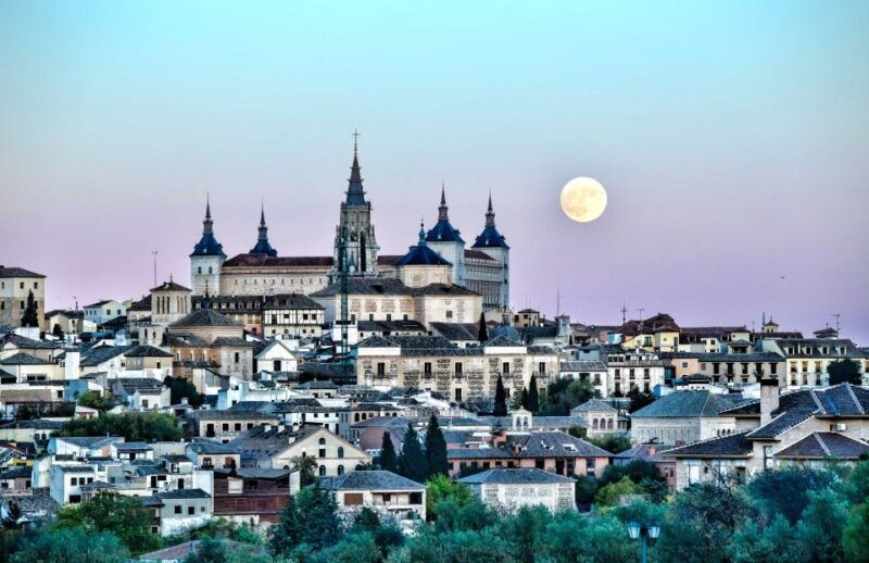 discover-toledofrom-madrid-private-tour-with-guide-driver