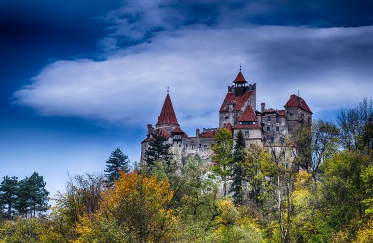 discover-transylvania-peles-bran-sighisoara-in-2-days