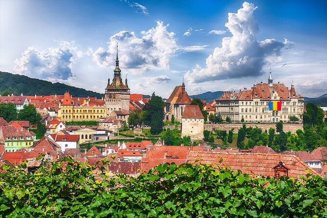 discover-transylvania-peles-bran-sighisoara-in-a-2-day-journey