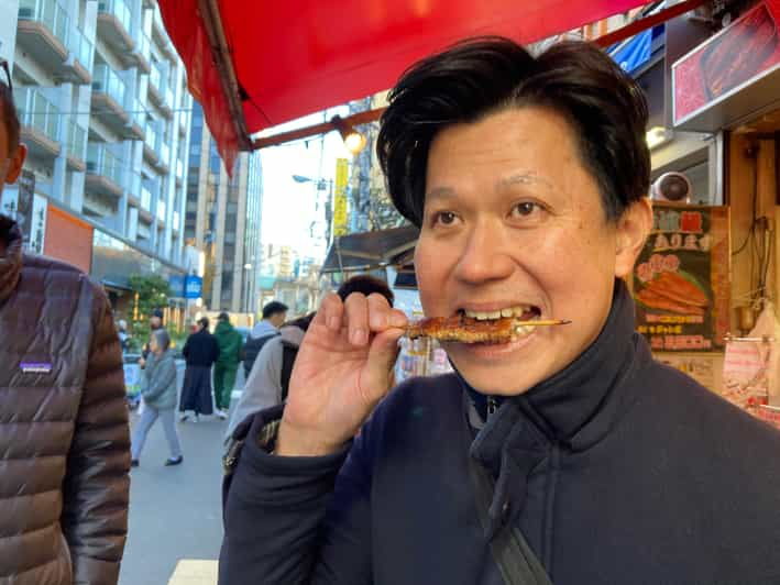 discover-tsukijis-treasures-with-a-local-food-lovers-tour
