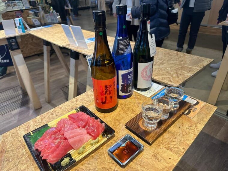 discover-tsukijis-treasures-with-a-local-food-lovers-tour