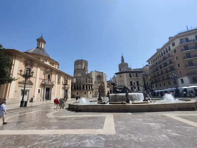 Discover Valencia yourself with a Playful walking tour! - Practical Details and Tips