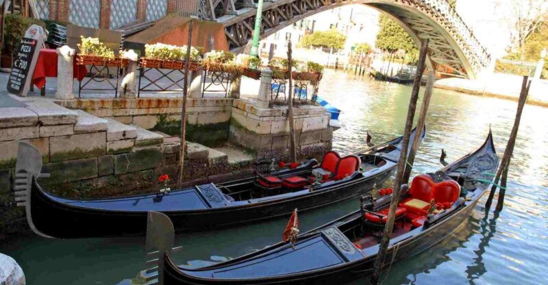 discover-venice-morning-san-marco-campo-formosa-gondola