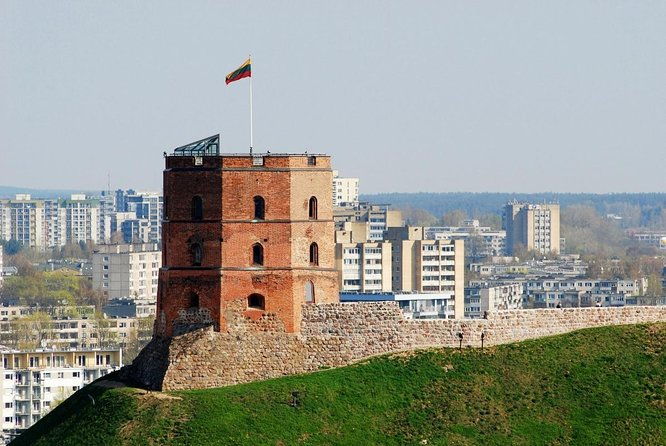 discover-vilnius-most-photogenic-spots-with-a-local