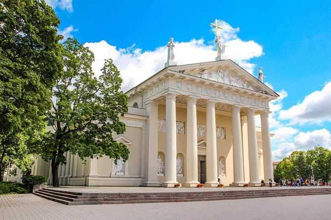 discover-vilnius-most-photogenic-spots-with-a-local