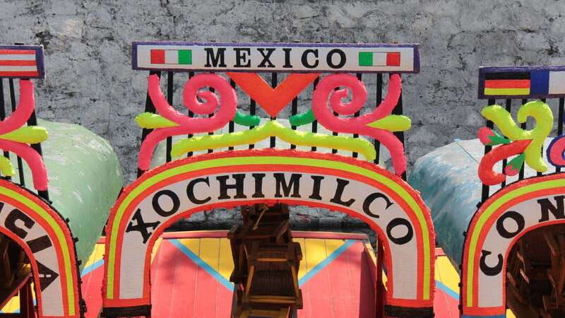 discover-xochimilco-and-coyoacan-tradition-music-culture