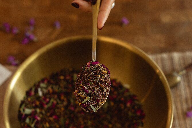 Discover Your Dosha; A Practical Guide to Ayurveda - Introduction: A Taste of Ayurveda in Phuket