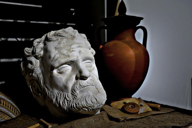 Discover your talent in sculpture, in a country where golden section was born. - A Closer Look at the Experience