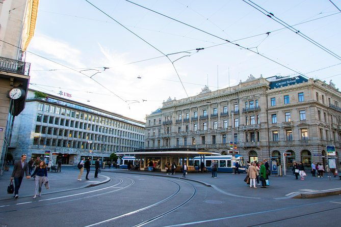 discover-zurichs-most-photogenic-spots-with-a-local