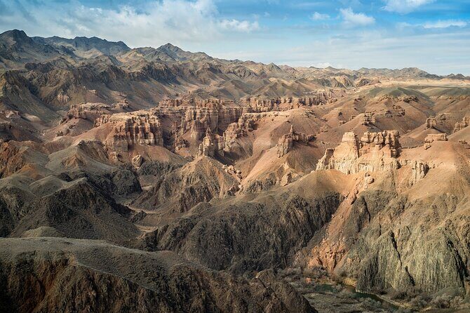 Discovering 6 Stunning Sights on Private Tour of Charyn Canyon - Key Points