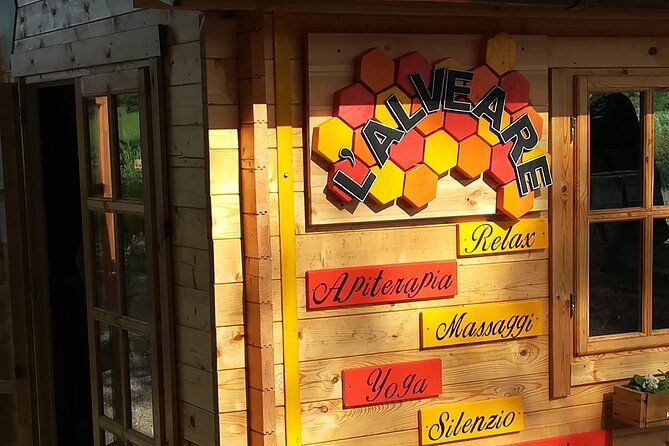 discovering-bees-in-volterra