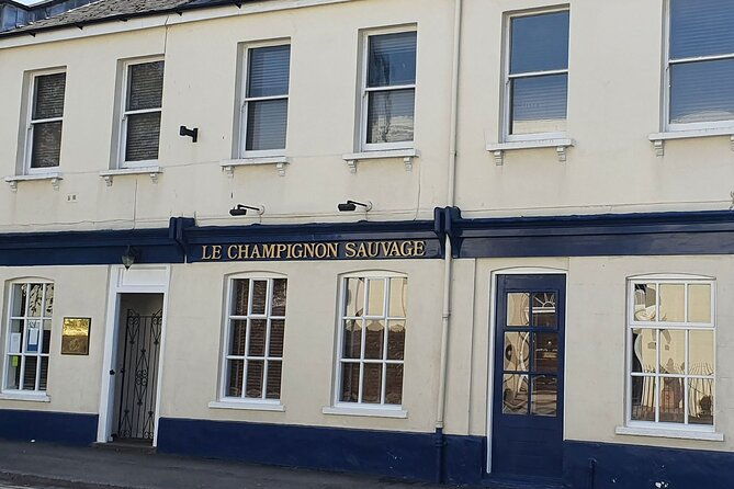discovering-cheltenham-a-self-guided-audio-tour