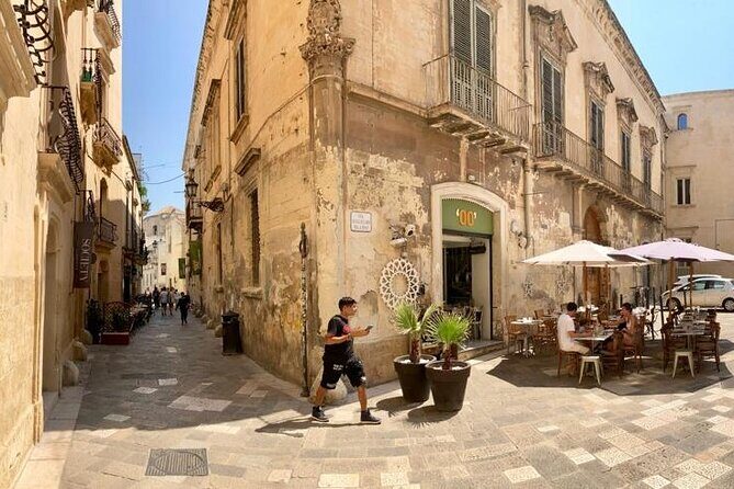 Discovering Lecce - What Reviewers Say