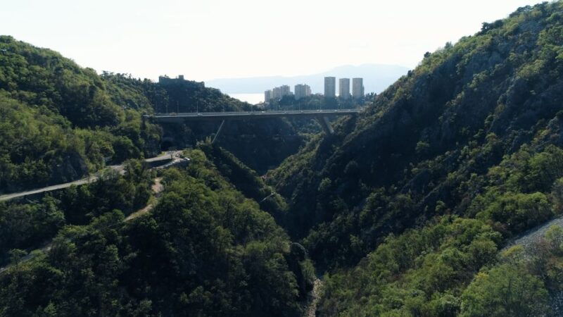 discovering-the-unknown-extended-ww2underground-tour