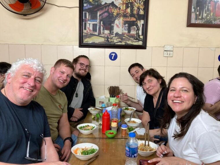 discovery-hanoi-via-street-food-tour-with-tour-guide