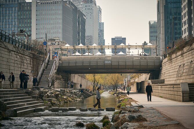 Discovery of Old and Modern Seoul with Stories and Music - FAQ