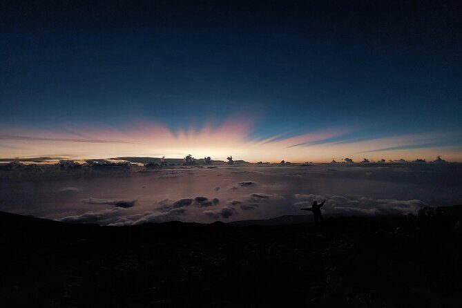 Discovery of the East, basin and mountain excursion Duration: 7-8 hours - Practical Tips for the Day