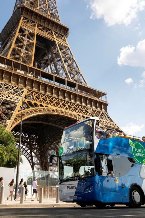 disneyland-paris-bus-sightseeing-tour-in-paris