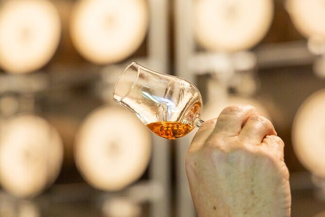 Distillery Daily Tour - A Complete Look at the Husk Distillery Daily Tour