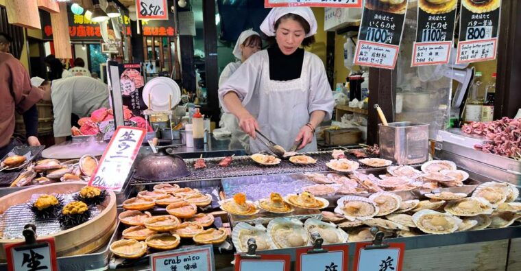 dive-into-kyoto-nishiki-market-food-tour-small-group