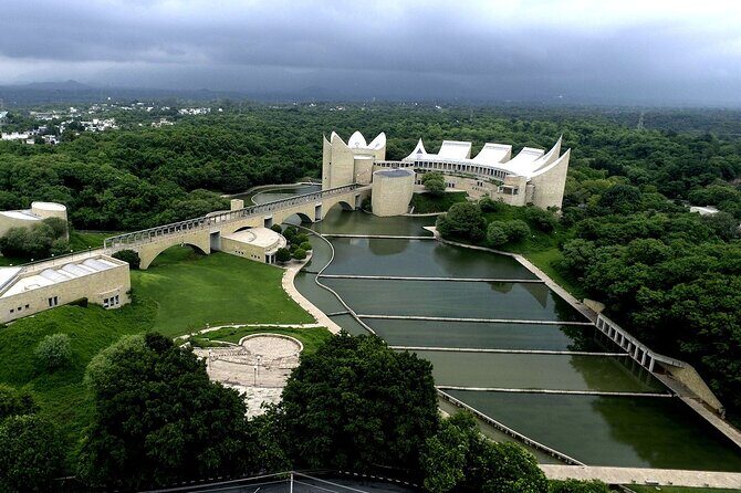 Divine Journey: Amritsar to Anandpur Sahib Gurudwara Excursion - Exploring the Virasat-e-Khalsa Sikh Museum