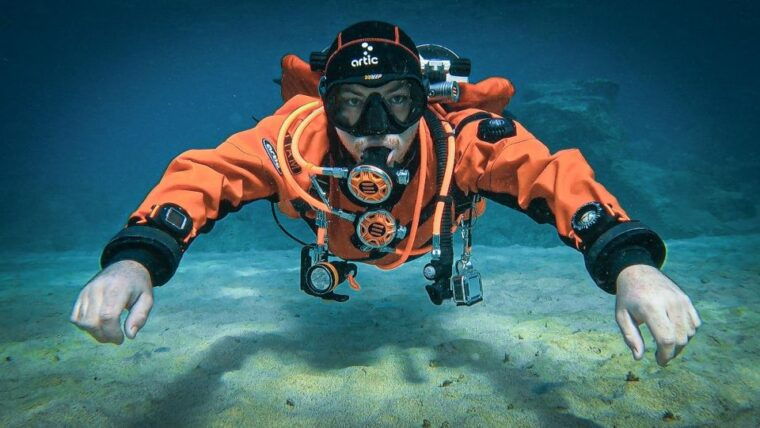 diving-at-lanzarote-2-guided-dives-for-certified-divers