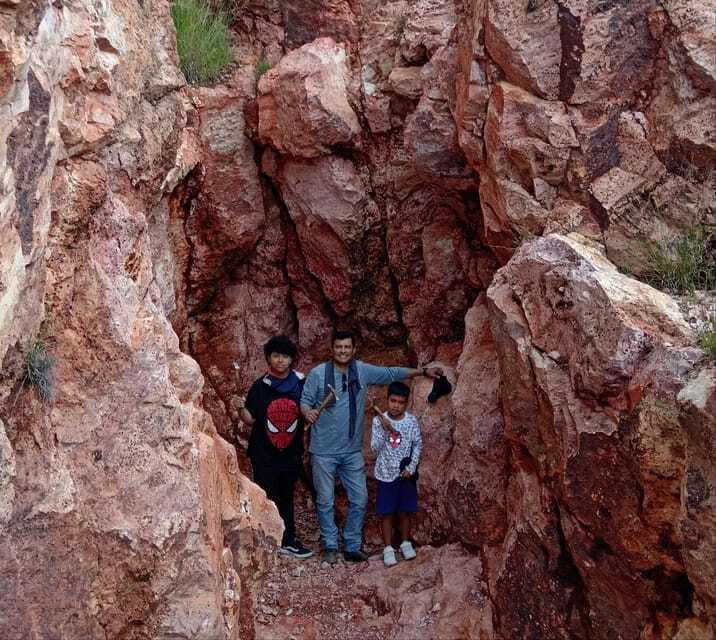 do-you-like-adventure-visit-the-el-pilon-opal-mines