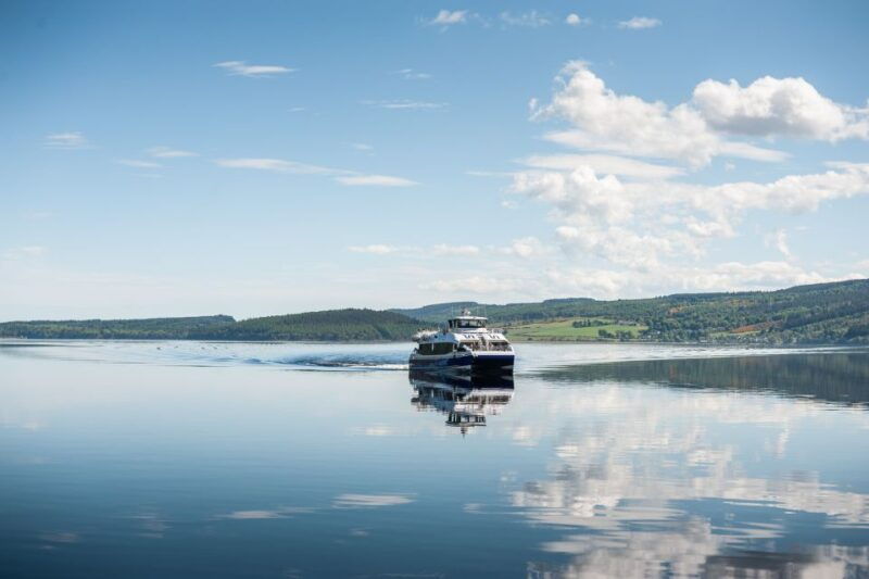 dochgarroch-loch-ness-and-caledonian-canal-2-hour-cruise