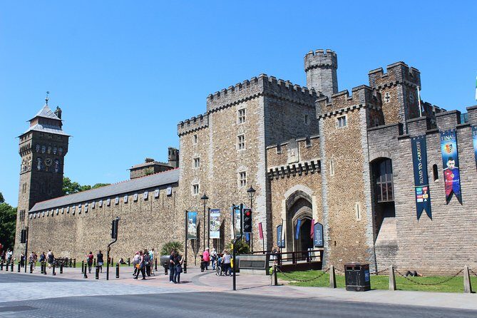 Doctor Who Cardiff City Walking Tour - A Complete Guide to the Doctor Who Cardiff City Walking Tour