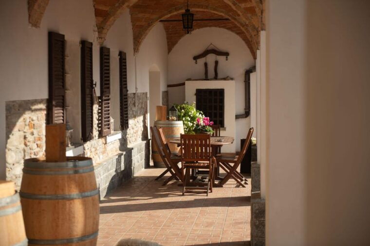 dogliani-tasting-of-7-wines-in-the-heart-of-the-langhe