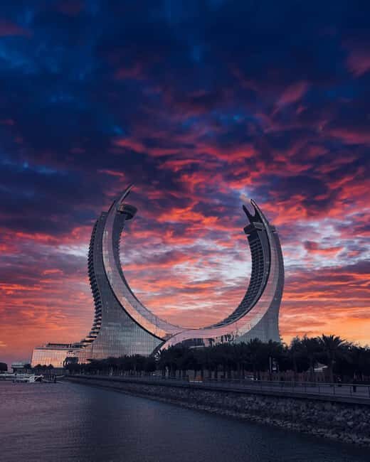 Doha: City Tour Featuring Dohas Famous Landmarks - Transportation, Group Size, and Practicalities