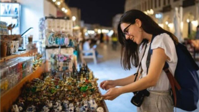 Doha: Exclusive City Tour with Licensed Guide - Key Points