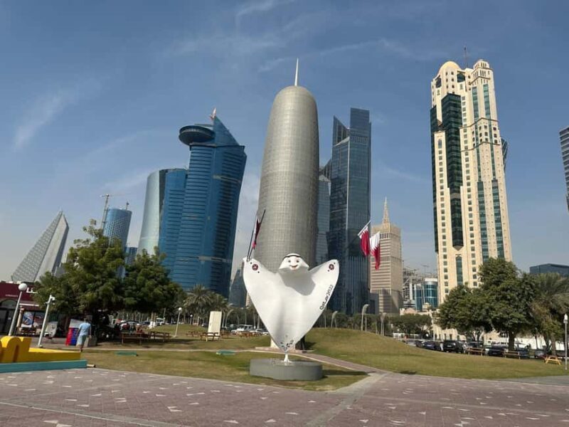 Doha: Express city tour DOHA BY NIGHT - Pearl island, Katara - How Does It All Come Together?  