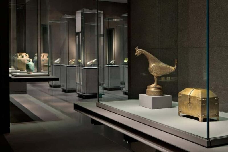 Doha: Museum of Islamic Art Admission Ticket - Interactive and Educational Experiences
