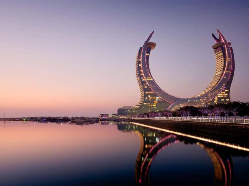 Doha: Night City Tour to Souq Waqif, Katara, & Pearl-Qatar - What Makes This Tour Stand Out